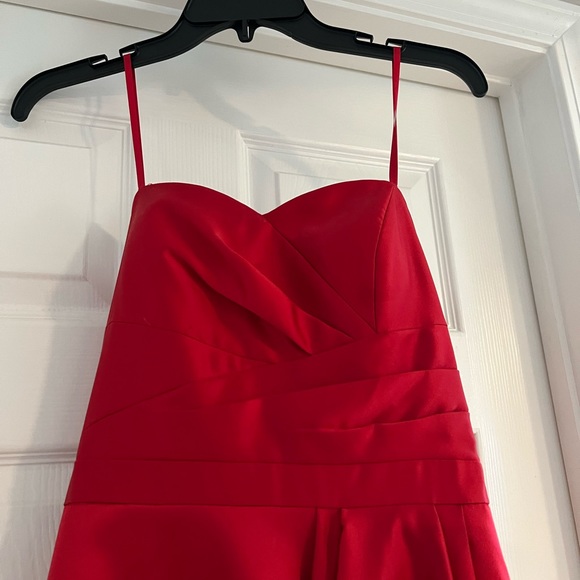 Homecoming dress, worn only once, great condition - Picture 2 of 7